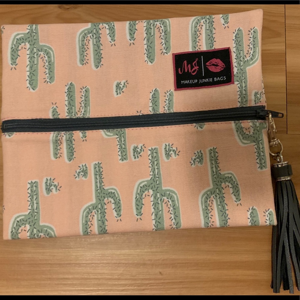 Makeup Junkie Bag